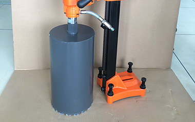 磁力鉆磁性減弱或者無(wú)磁性是由什么原因造成的？